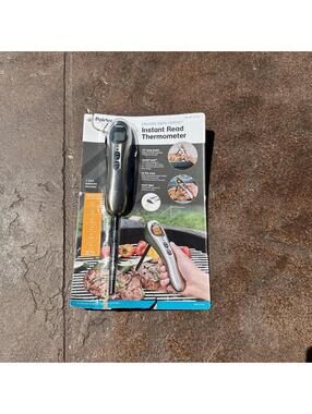 Safe-Serve Deluxe Instant Read Digital Cooking Thermometer - NEW - Damaged Box